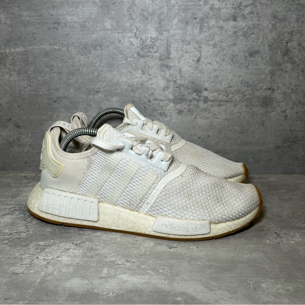 Adidas NMD R1 Sneakers 096635 Mens sz 9 - white